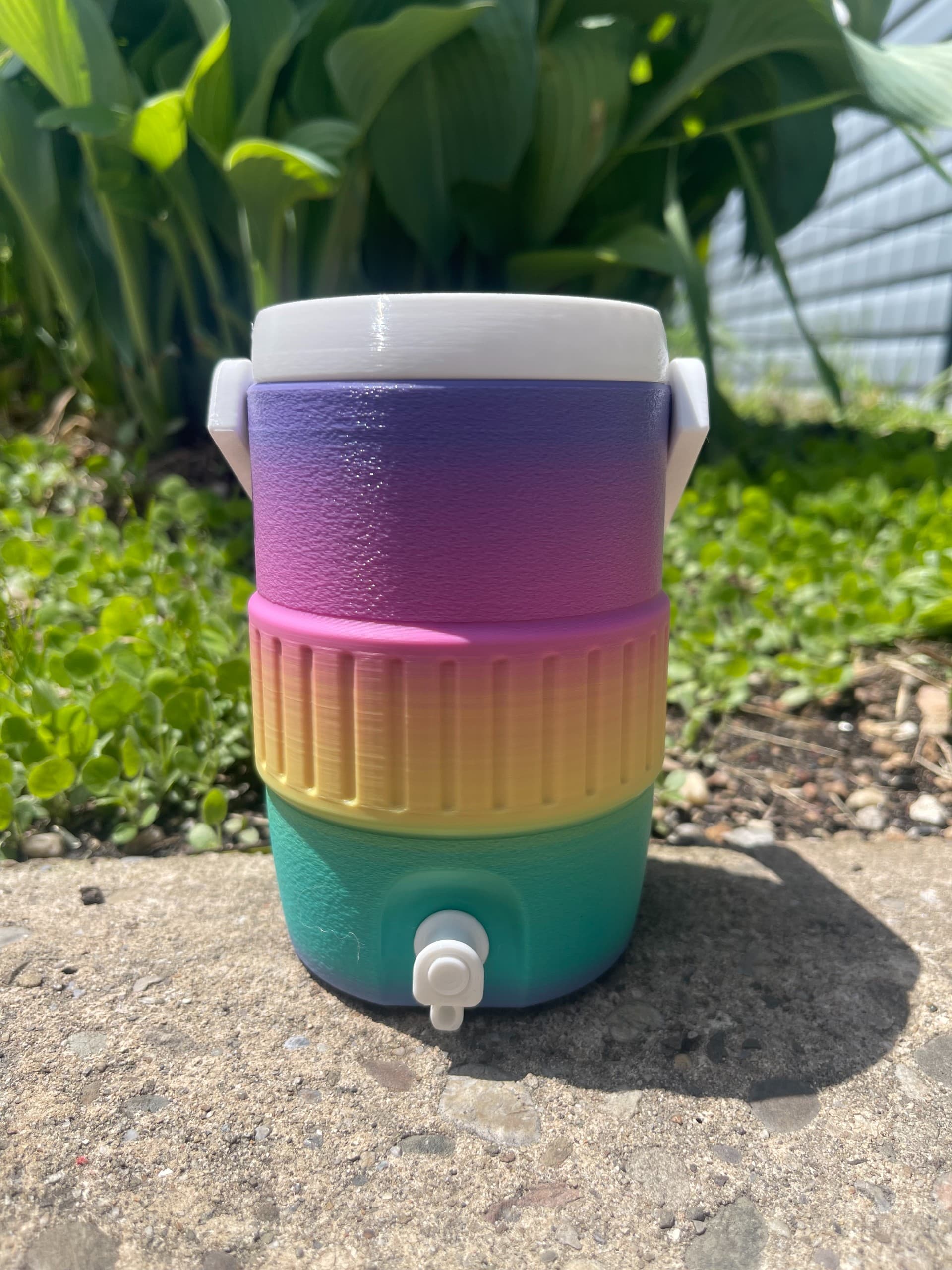 Retro Sideline Cooler Can Holder